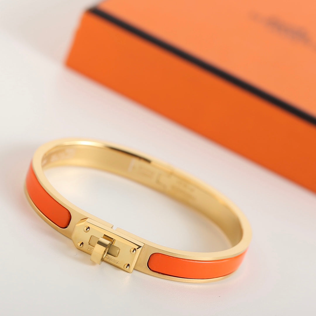 [⭐Renara]HM KELLY ORANGE BRACELET