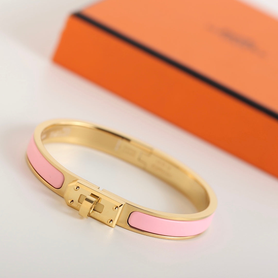 [⭐Renara]HM KELLY PINK BRACELET