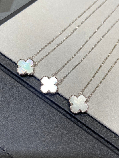 [⭐Renara]CLOVER MEDIUM SILVER WHITE MOP NECKLACE