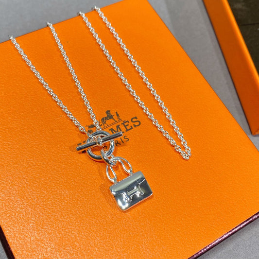 [⭐Renara]CONSTANCE PEDANT SILVER NECKLACE