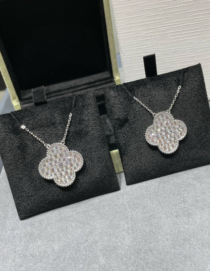 [⭐Renara]CLOVER 25MM LARGE PENDANT DIAMOND PAVED SILVER NECKLACE