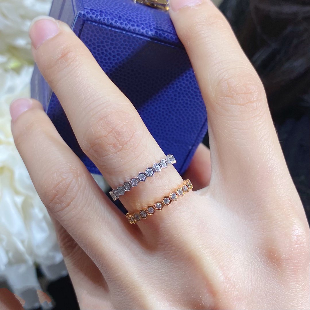 [⭐Renara]BEE LOVE DIAMOND PAVED SMALL RING