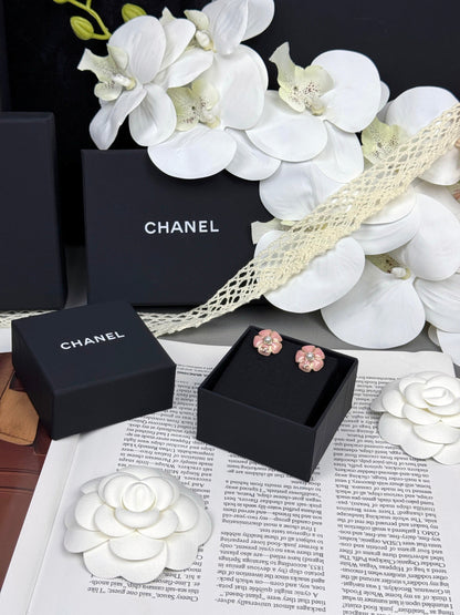 [⭐Renara]26C Pink Camellia Pearl Enamel Stud Earrings