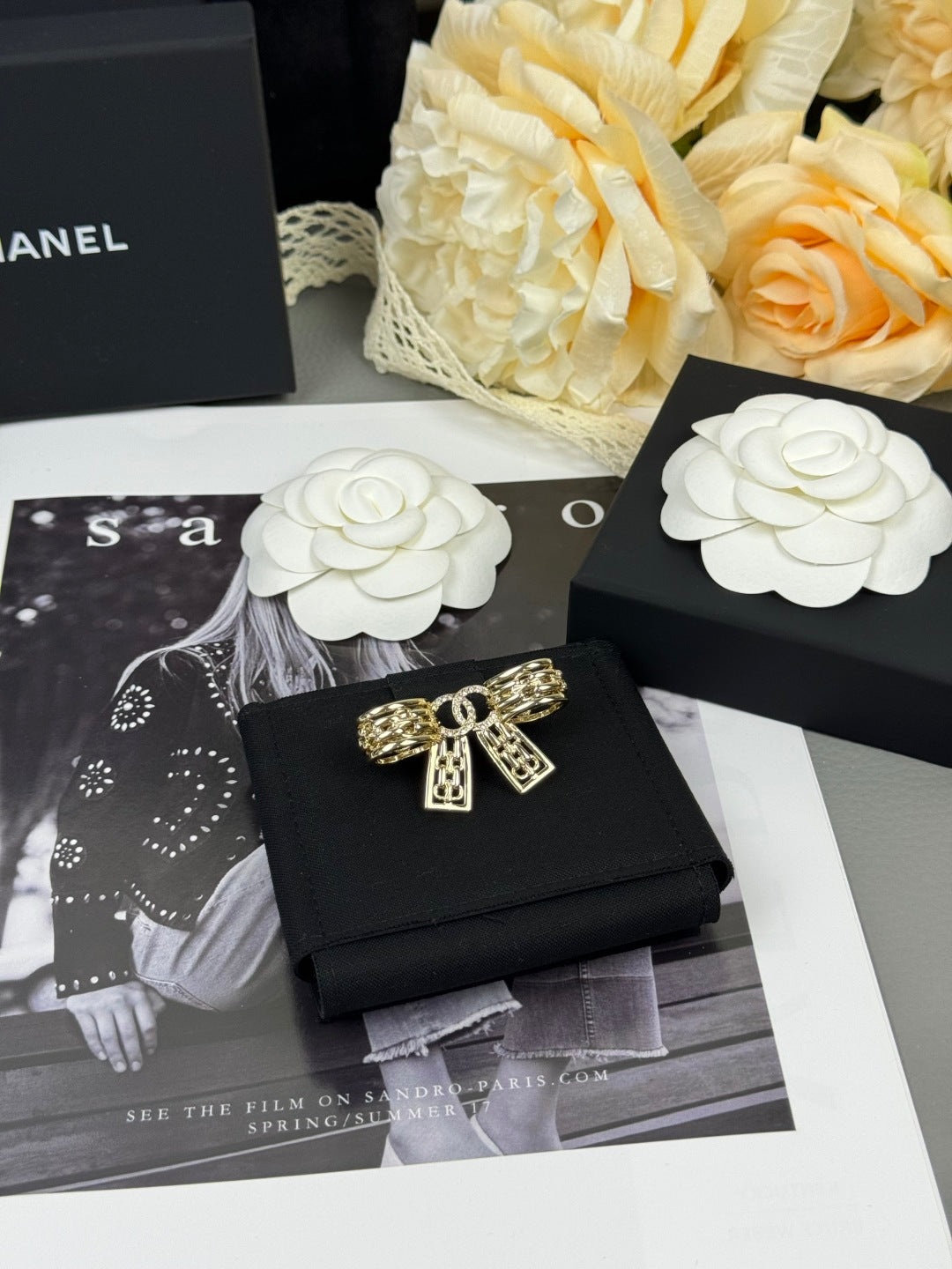 [⭐Renara]25K Hollow Bow Brooch