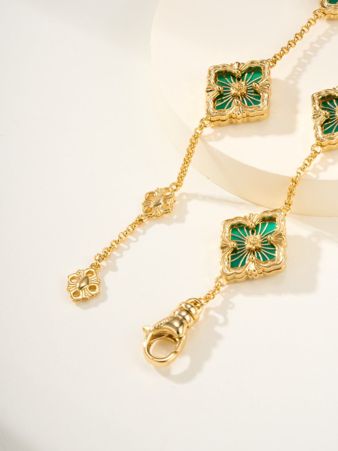 [⭐Renara]B.C.L ENAMELED Five-Flower Bracelet（Various Colors)