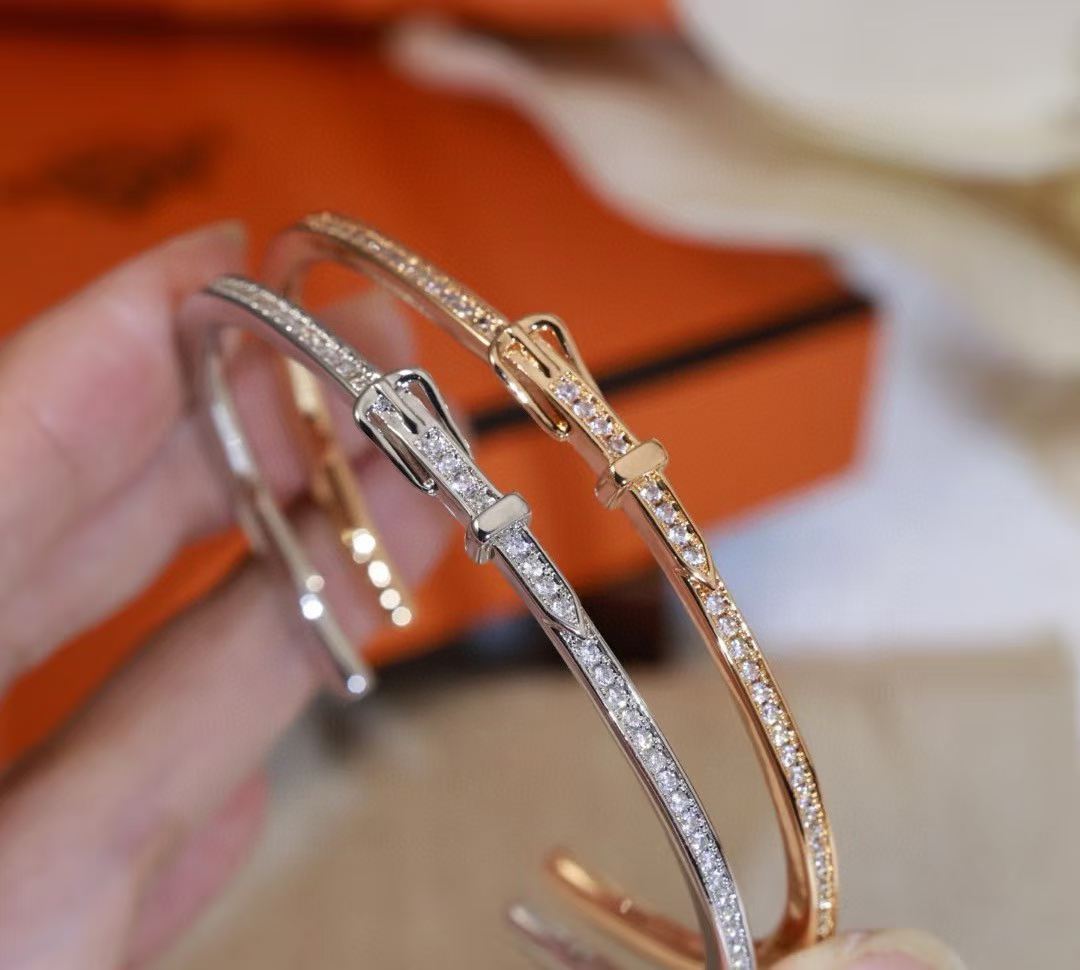 [⭐Renara]DIAMOND-ENCRUSTED BRACELET THREE COLORS