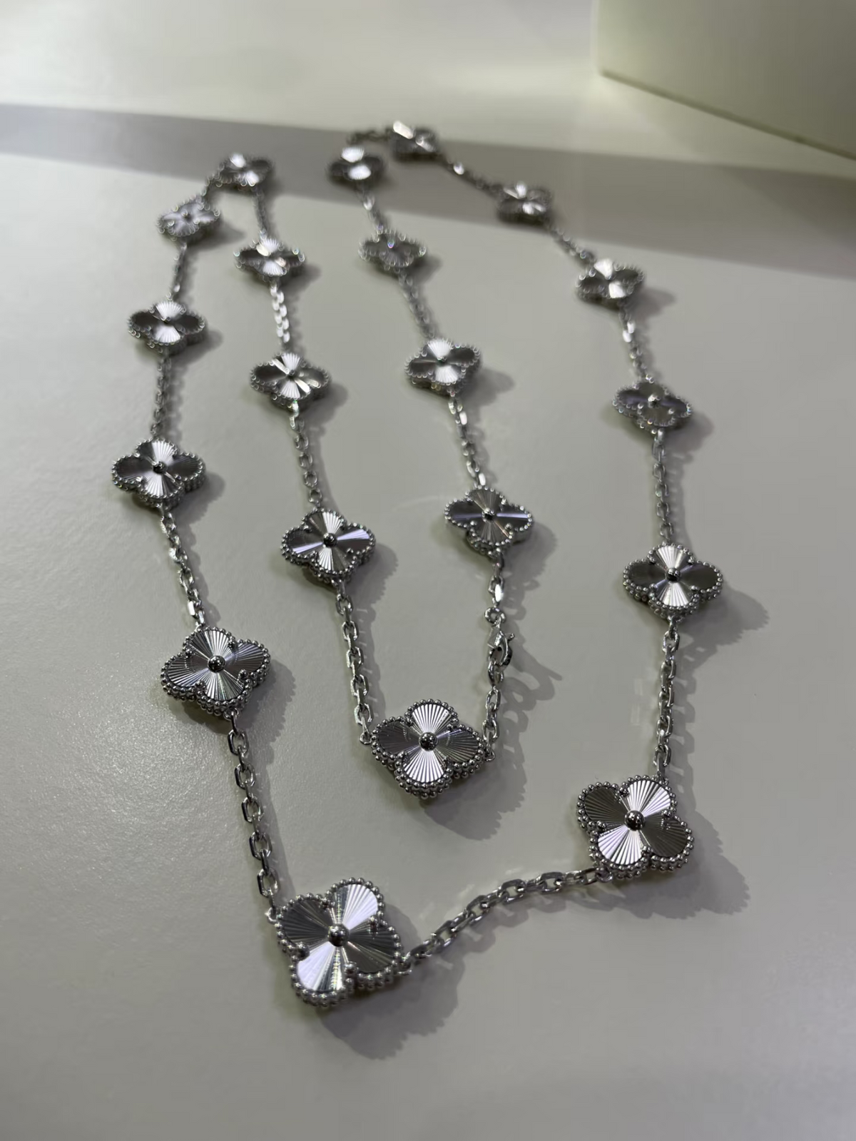 [⭐Renara]CLOVER 20 MOTIFS SILVER LASER