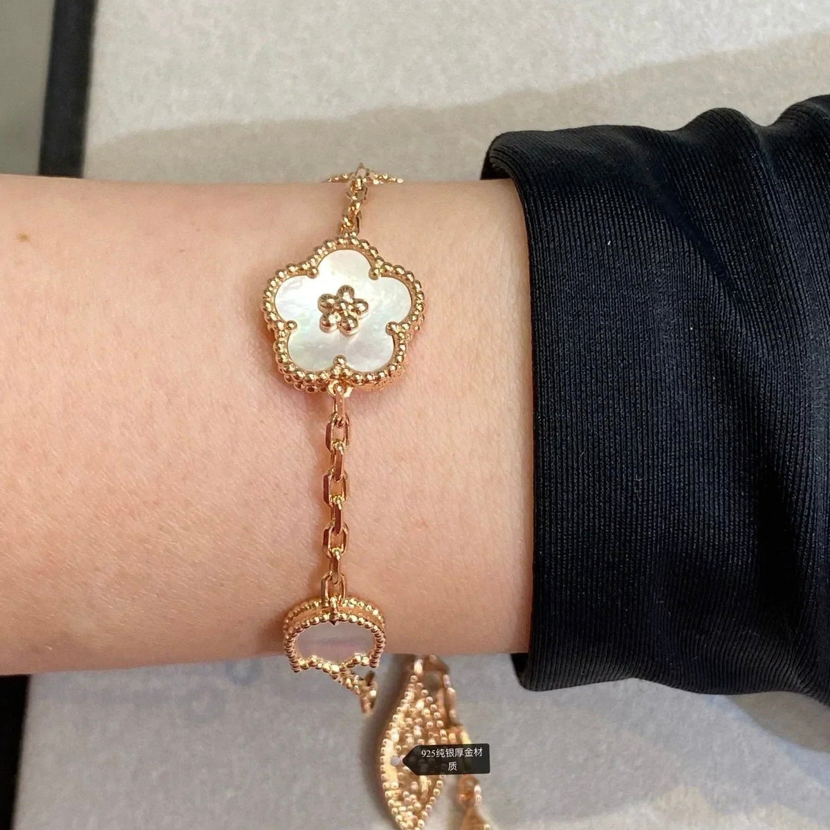[⭐Renara]LUCKY SPRING 5 MOTIF BRACELET