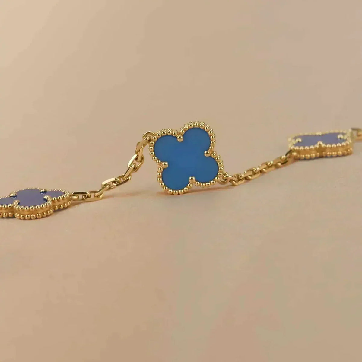 [⭐Renara] CLOVER 5 MOTIF BLUE AGATE BRACELET COLLECTION