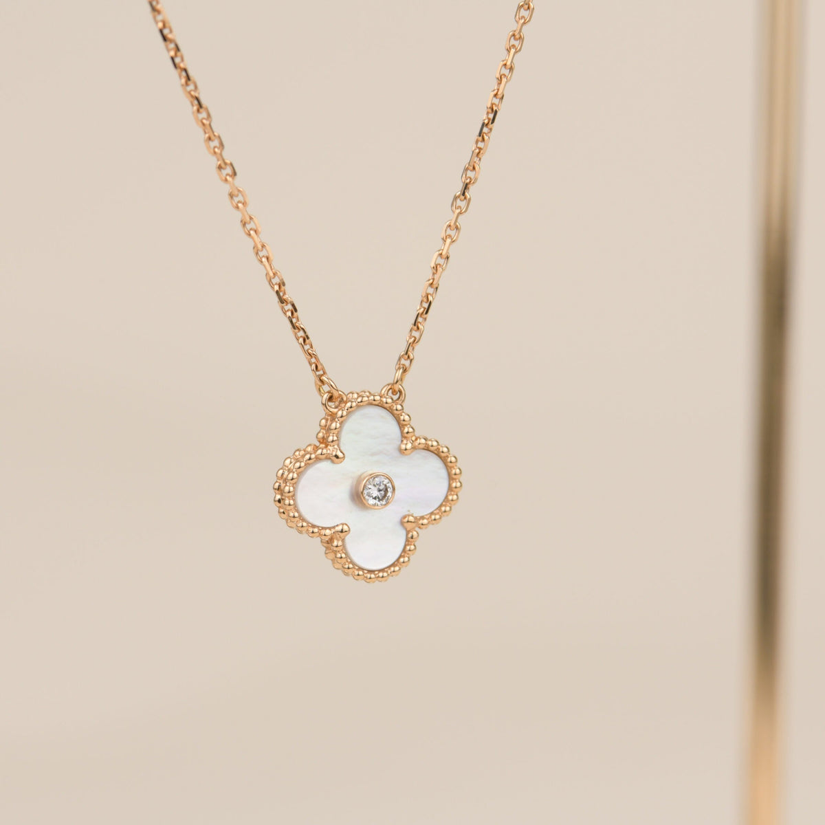 [⭐Renara]CLOVER 15MM DIAMOND WHITE FRITILLARIA NECKLACE