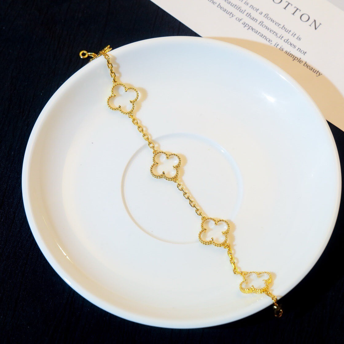 [⭐Renara]CLOVER 5 MOTIF ROCK CRYSTAL BRACELET