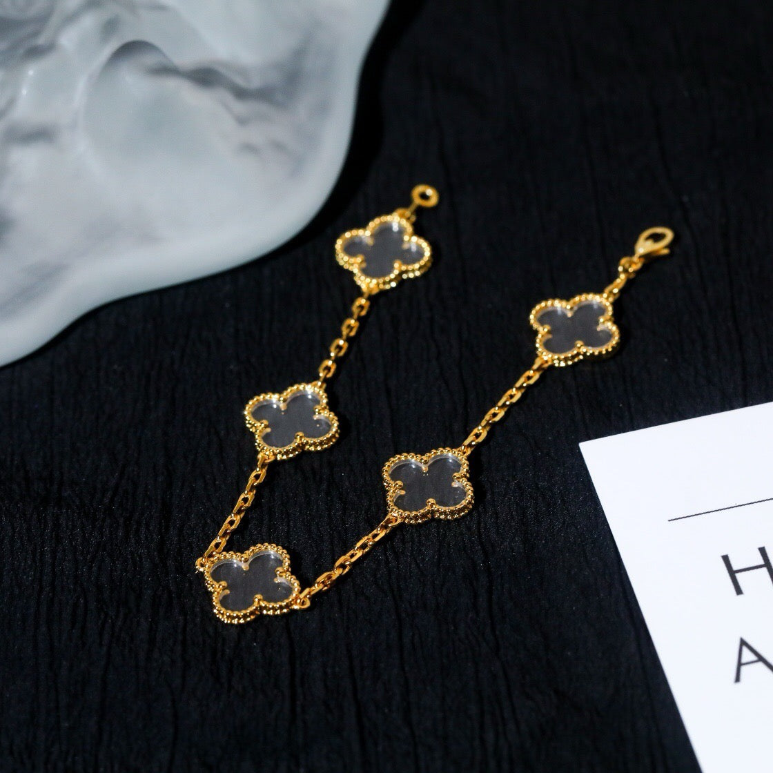 [⭐Renara]CLOVER 5 MOTIF ROCK CRYSTAL BRACELET