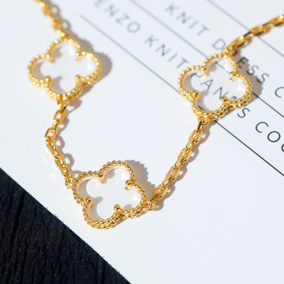 [⭐Renara]CLOVER 5 MOTIF ROCK CRYSTAL BRACELET