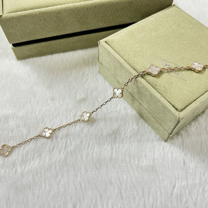 [⭐Renara]CLOVER 6 MOTIF WHITE MOP BRACELET