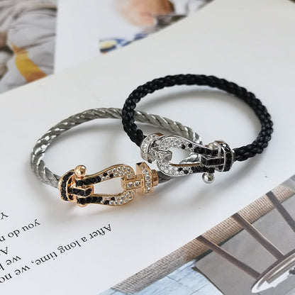 [⭐Renara]FORCE LARGE HORSESHOE BLACK WHITE DIAMOND BRACELET SILVER