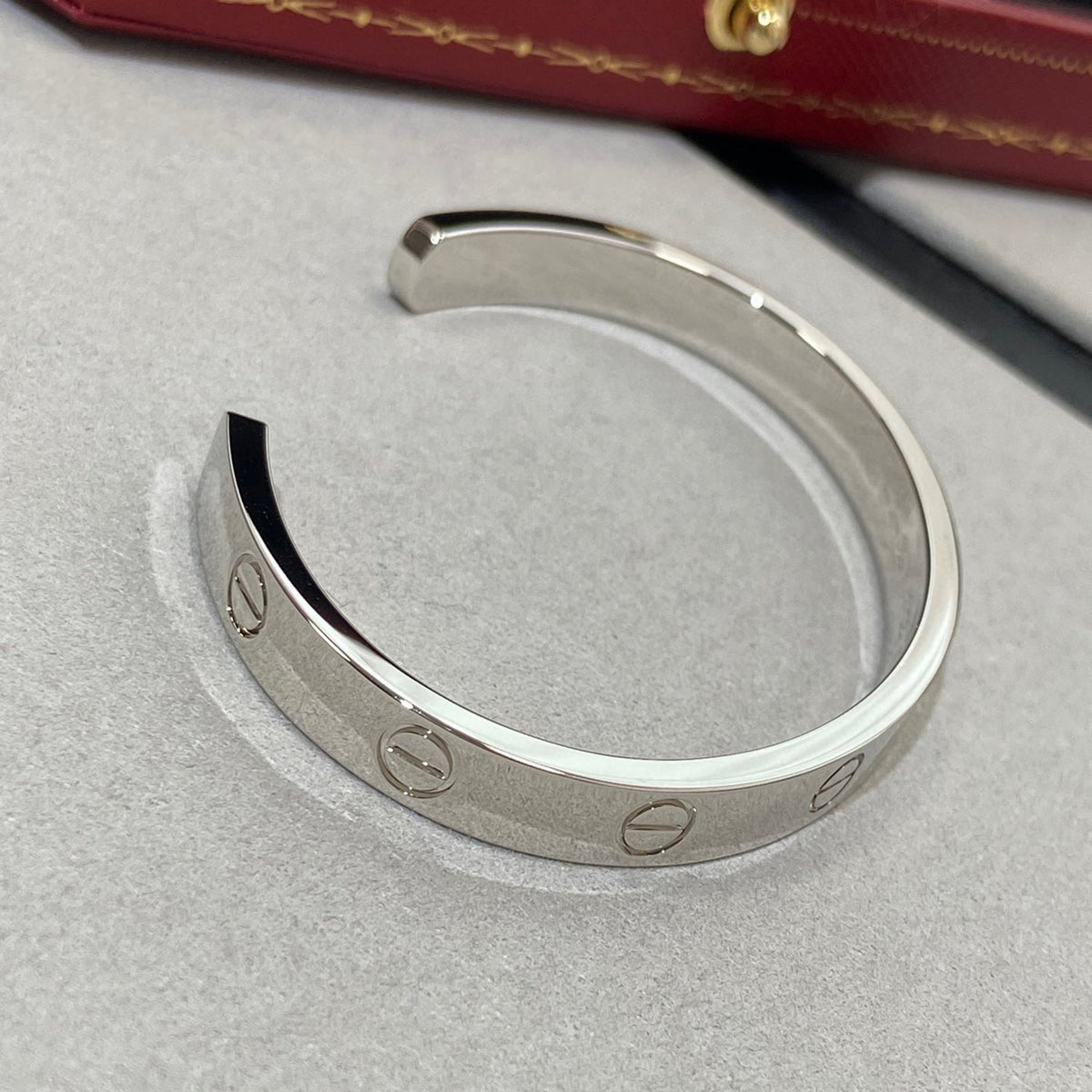 [⭐Renara]LOVE BRACELET 6.1MM 1 DIAMOND OPEN CUFF