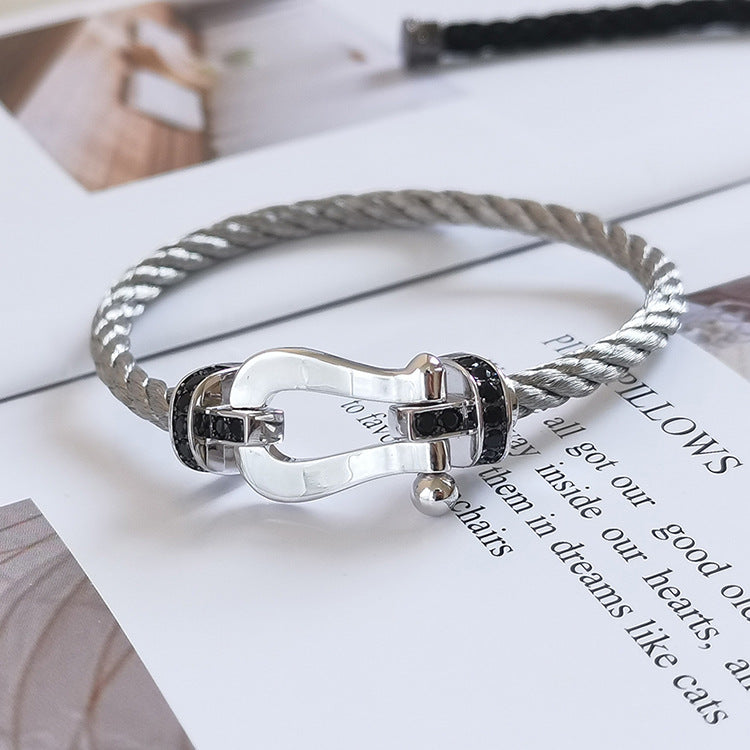 [⭐Renara]FORCE LARGE HORSESHOE BLACK DIAMOND BRACELET SILVER