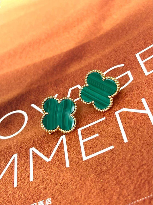 [⭐Renara] CLOVER LARGE (20mm) 1 MOTIFS GREENER MOP STUD EARRINGS