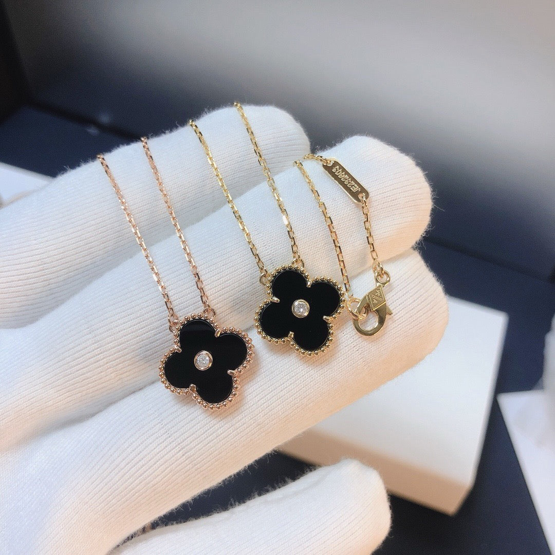 [⭐Renara]CLOVER 15MM DIAMOND ONYX NECKLACE