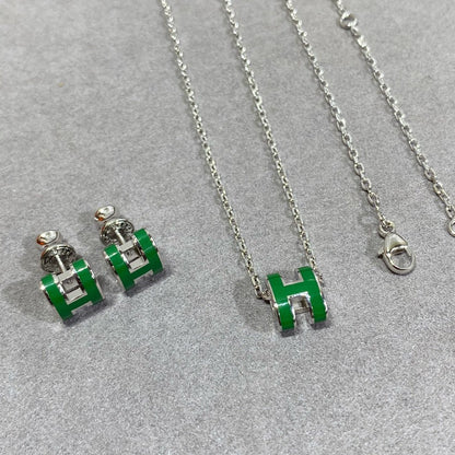 [⭐Renara]POP H GREEN NECKLACE SILVER AND GOLD