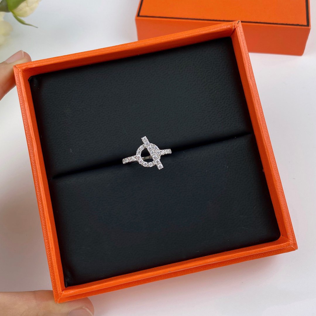 [⭐Renara]ECHAPPEE RING SILVER DIAMOND