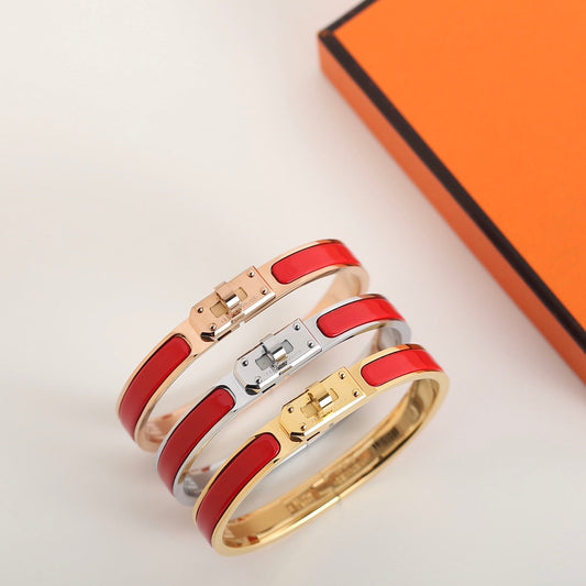 [⭐Renara]HM KELLY RED BRACELET