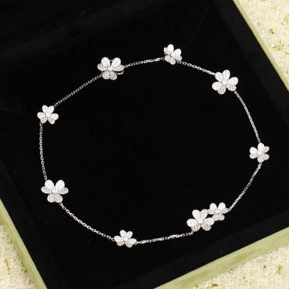 [⭐Renara]FRIVOLE SILVER 9 FLOWERS NECKLACE