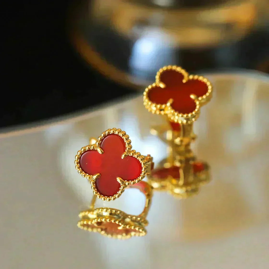 [⭐Renara]CLOVER MEDIUM 1 MOTIFS CARNELIAN  EARRINGS