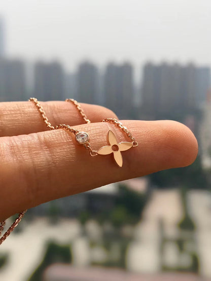 [⭐Renara]BLOSSOM PENDANT PINK GOLD AND DIAMOND