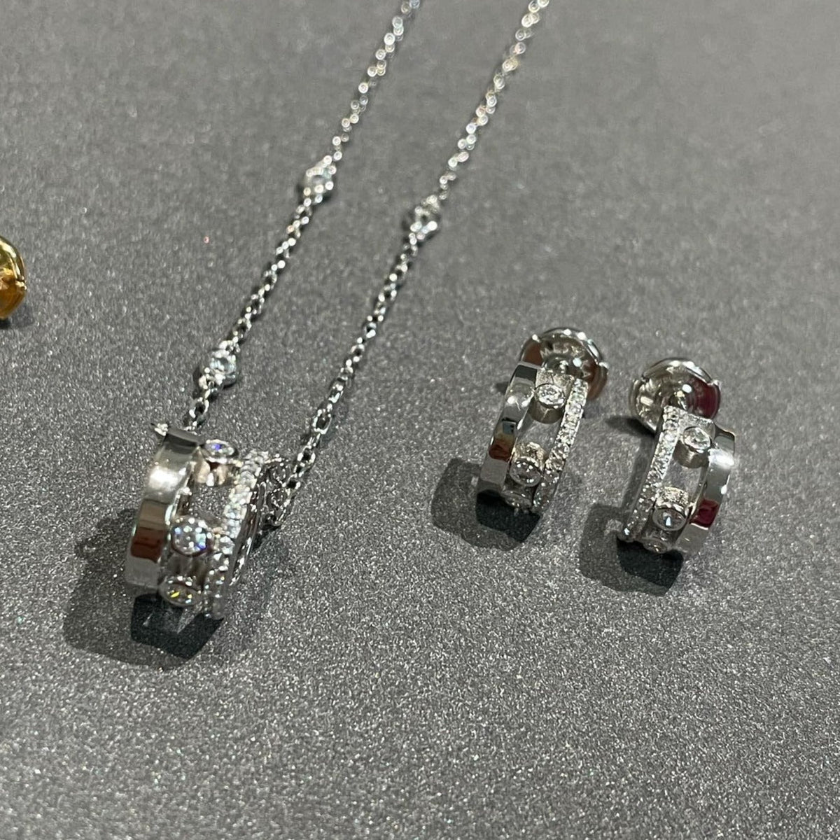 [⭐Renara]CHAIN MOVE ROMANE PEDAND NECKLACE