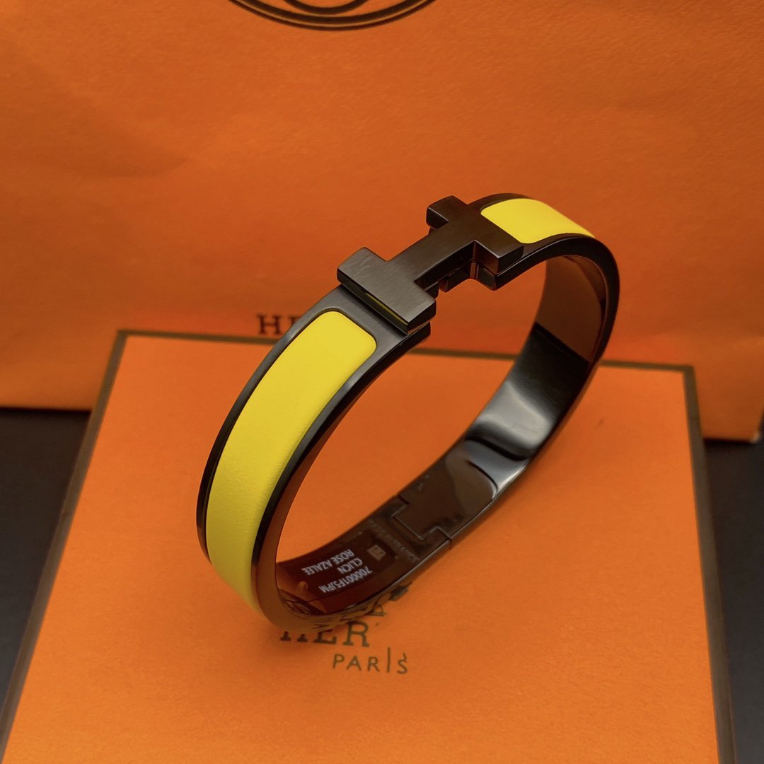 [⭐Renara]CLIC HM SO BLACK YELLOW BRACELET