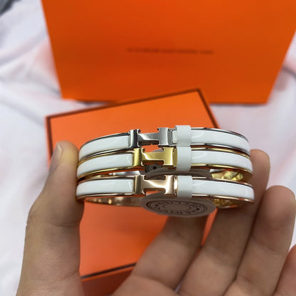 [⭐Renara]CLASSIC HM CLIC WHITE 8MM ENAMEL BRACELET