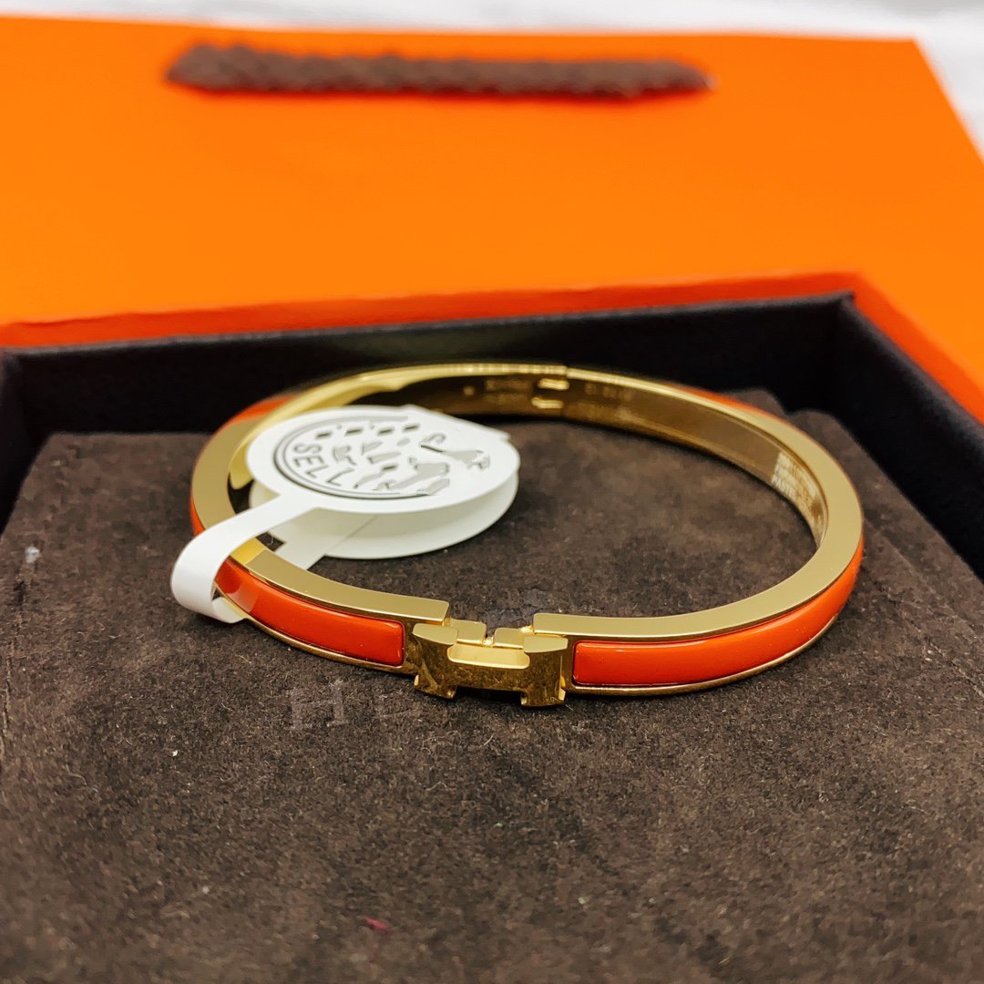 [⭐Renara]CLASSIC HM CLIC RED 8MM ENAMEL BRACELET