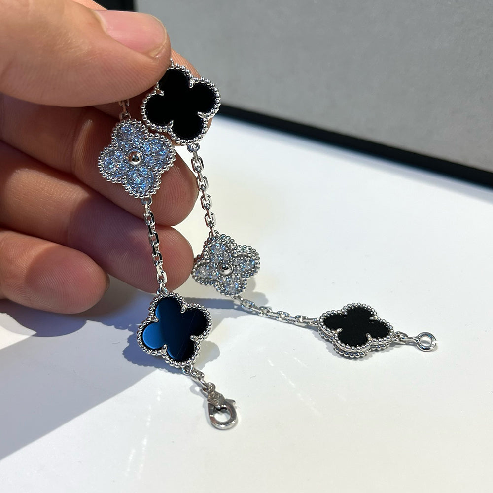 [⭐Renara] CLOVER 5 MOTIF ONYXS BRACELET COLLECTION
