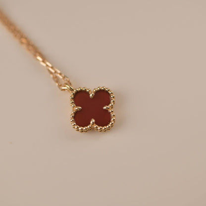 [⭐Renara]CLOVER MINI 9.5MM WHITE CARNELIANS NECKLACE