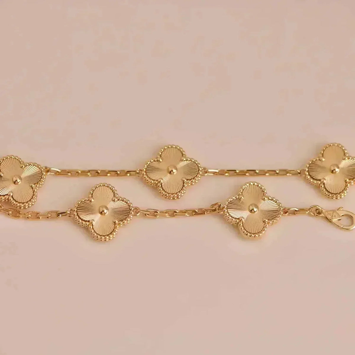 [⭐Renara] CLOVER 5 MOTIF LASER BRACELET COLLECTION
