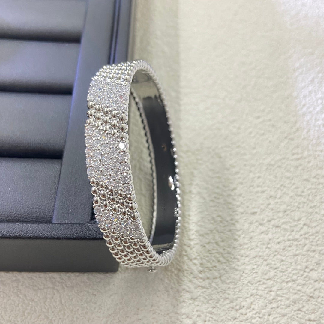 [⭐Renara]  FIVE-ROW DIAMOND BRACELET