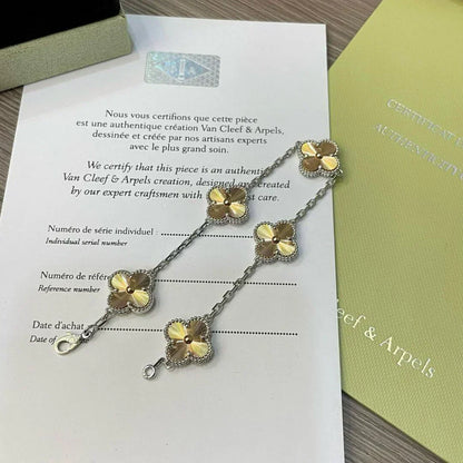 [⭐Renara] CLOVER 5 MOTIF LASER BRACELET COLLECTION