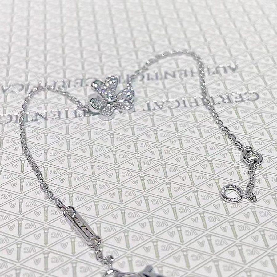 [⭐Renara]FRIVOLE SILVER FLOWER DIAMOND BRACELET