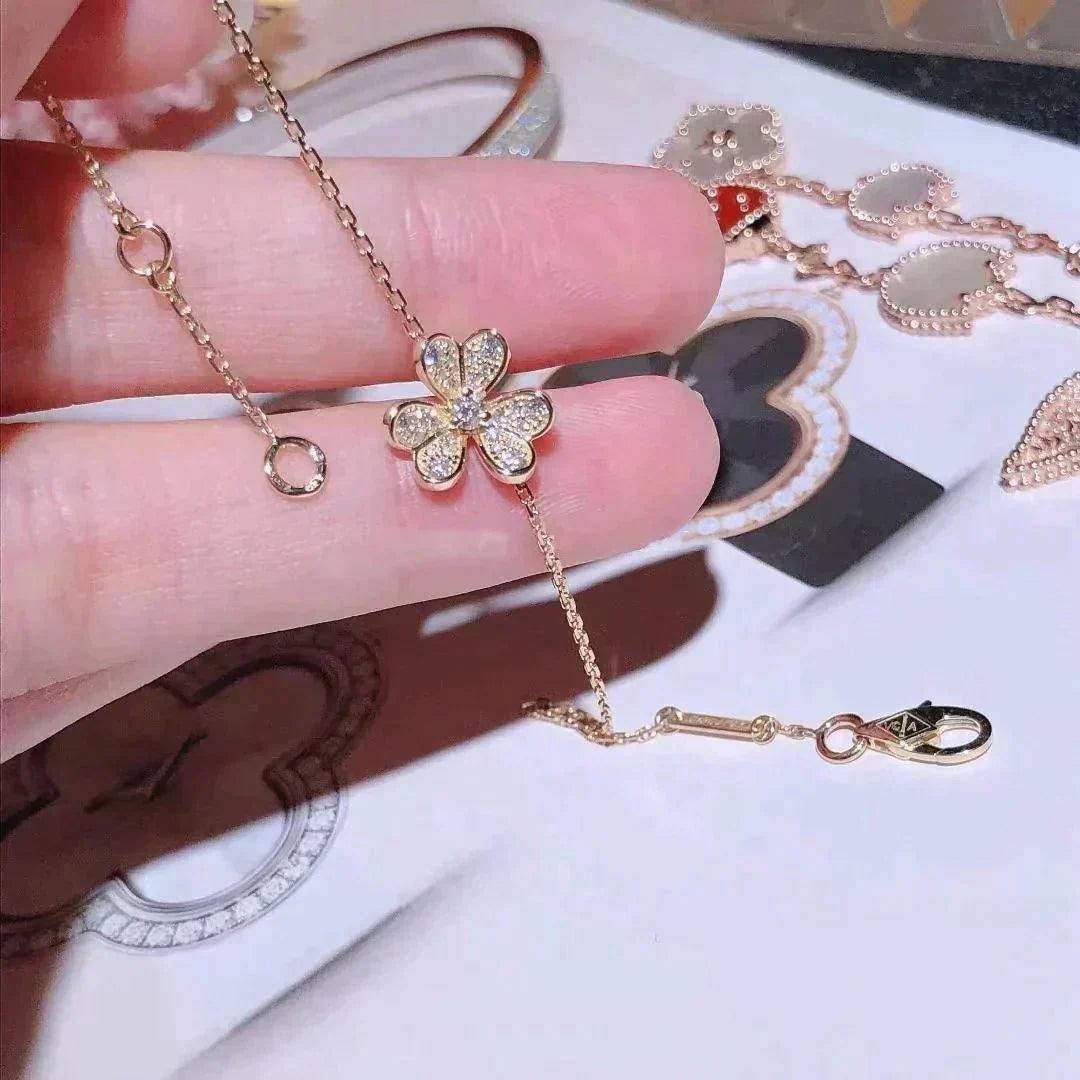 [⭐Renara]FRIVOLE GOLD FLOWER DIAMOND BRACELET