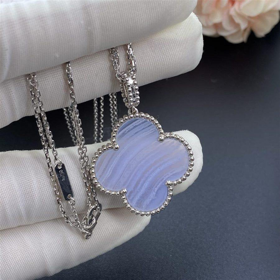 [⭐Renara]CLOVER SILVER CHALCEDONY BIG CLOVER NECKLACE