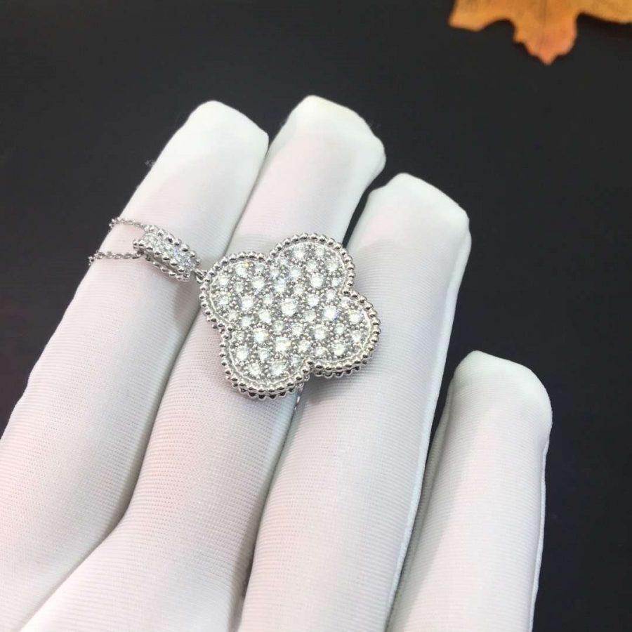 [⭐Renara]CLOVER 25MM SILVER FULL DIAMOND BIG CLOVER NECKLACE