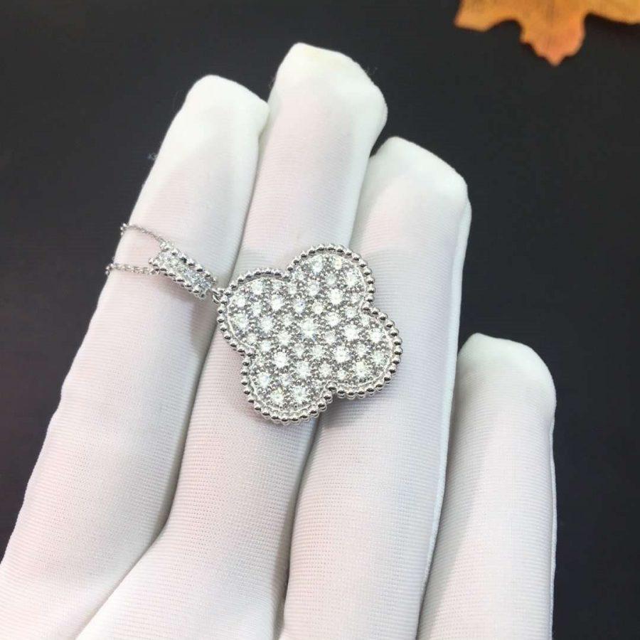 [⭐Renara]CLOVER 25MM SILVER FULL DIAMOND BIG CLOVER NECKLACE