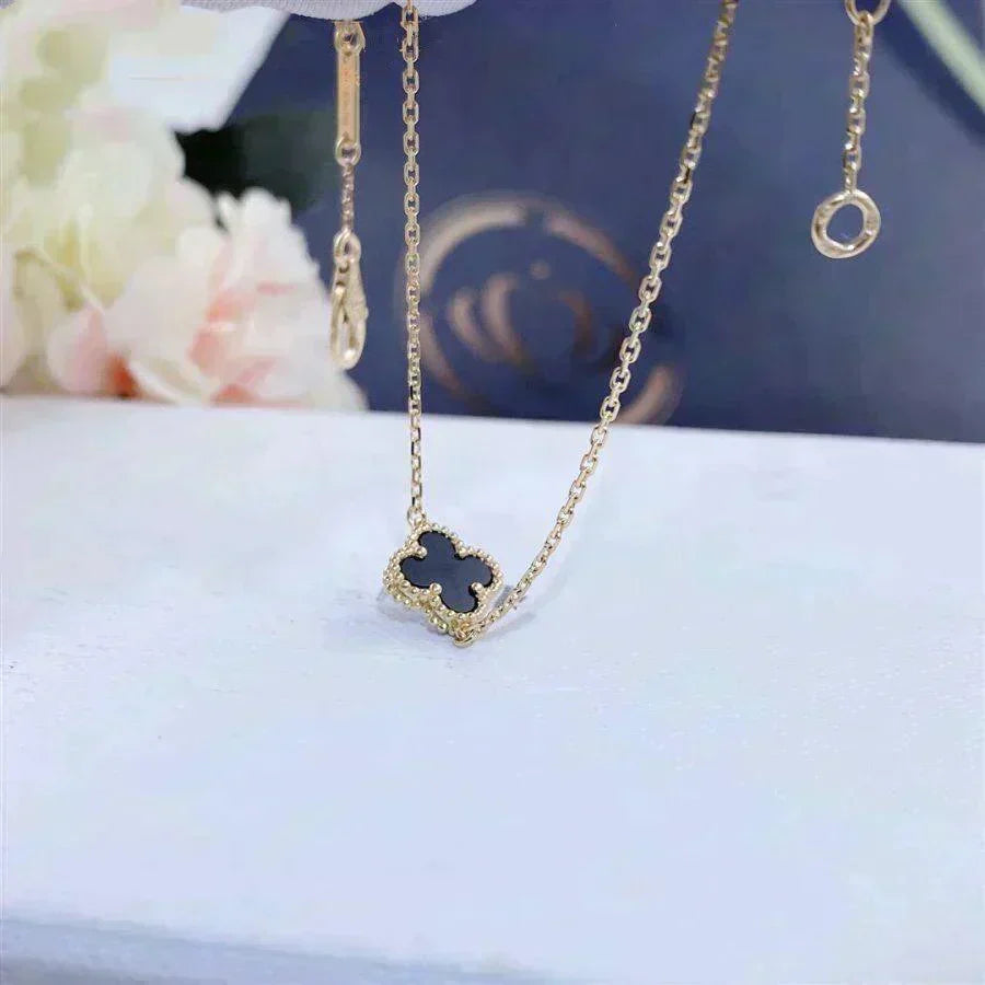[⭐Renara]CLOVER ONYX SINGLE FLOWER BRACELET