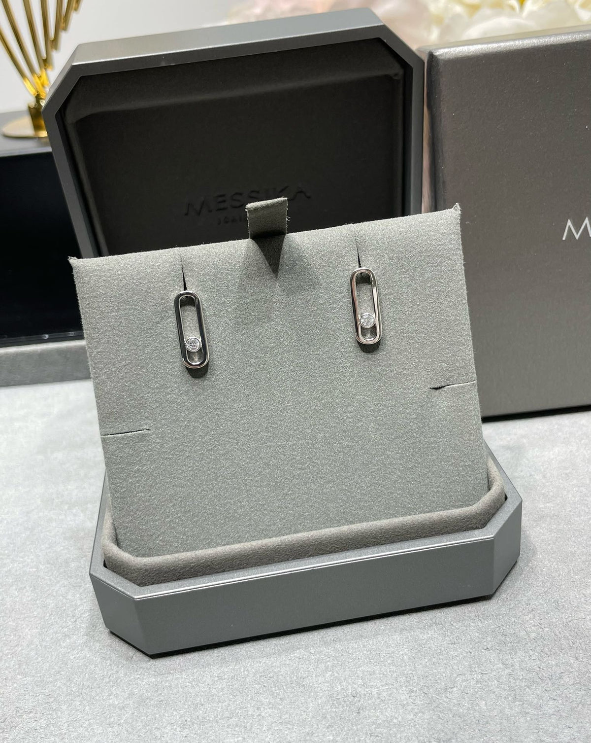 [⭐Renara]MOVE UNO SMALL 1 DIAMOND EARRINGS