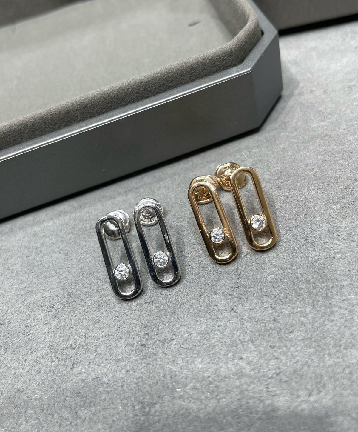[⭐Renara]MOVE UNO SMALL 1 DIAMOND EARRINGS