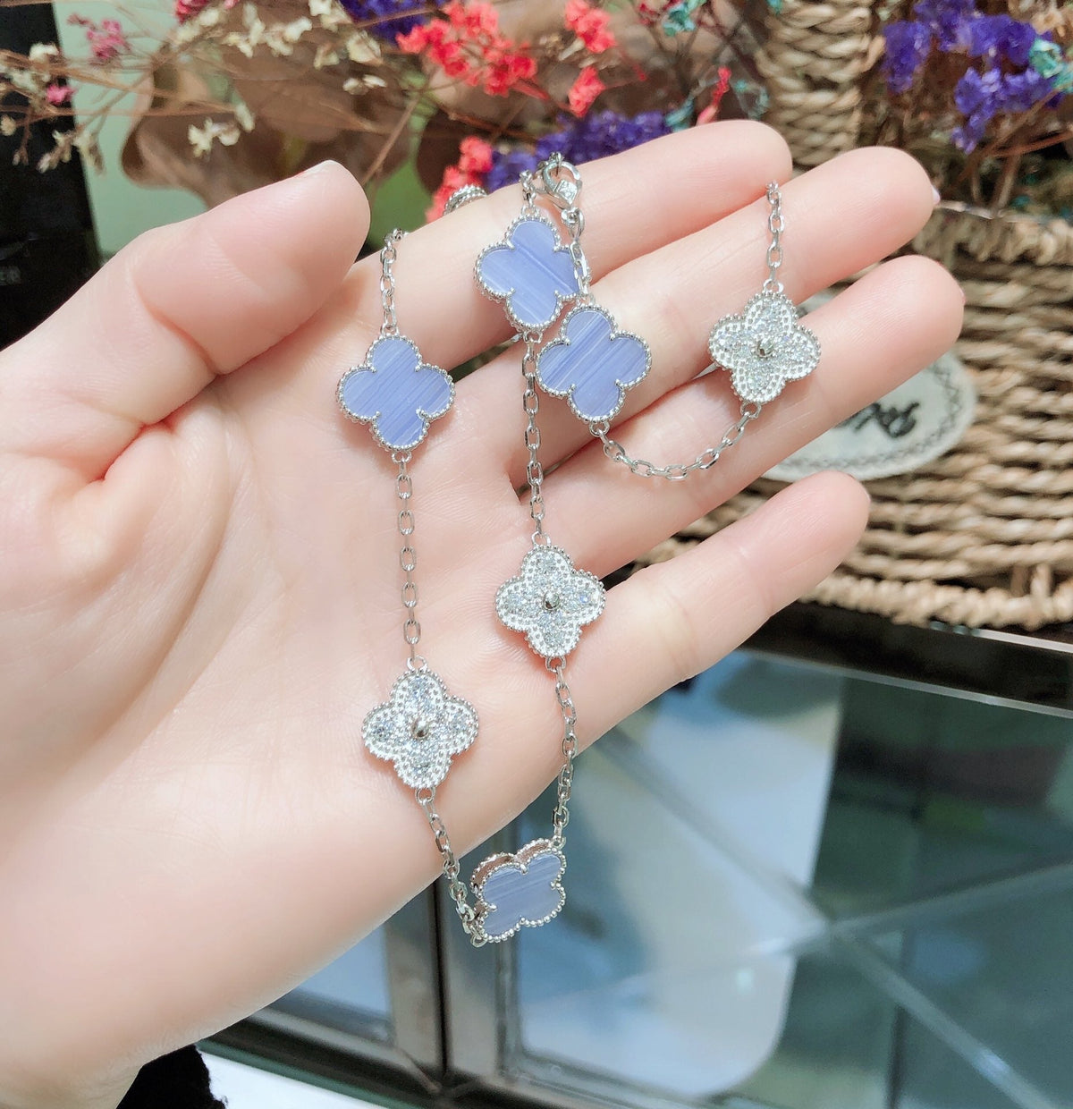 [⭐Renara]CLOVER 10 MOTIFS CHALCEDONY DIAMONDS SILVER NECKLACE