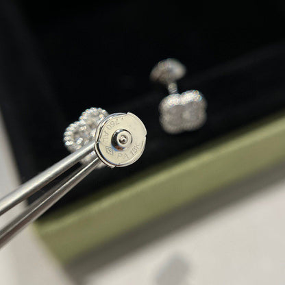 [⭐Renara]CLOVER MINI DIAMOND STUD EARRINGS